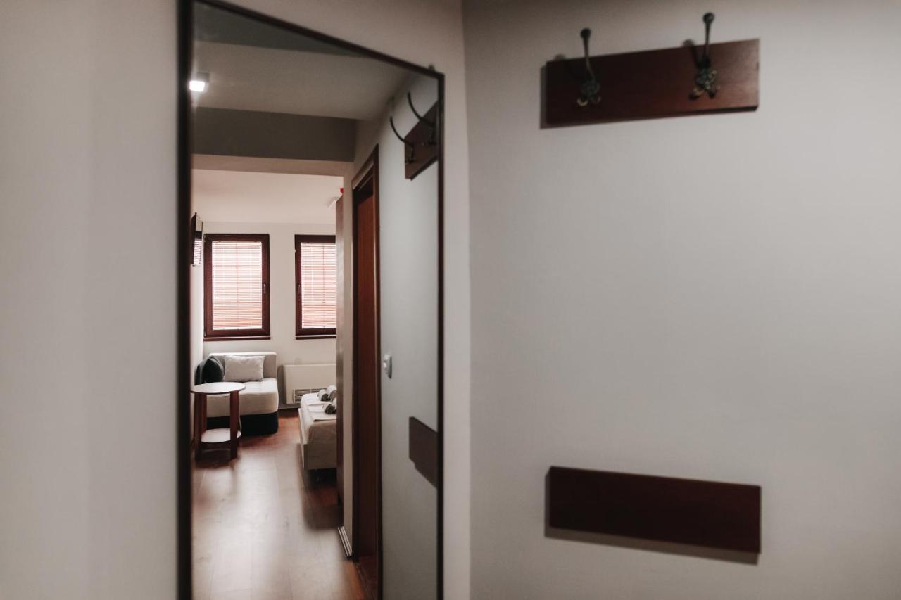 סקופיה Hotel Gate מראה חיצוני תמונה